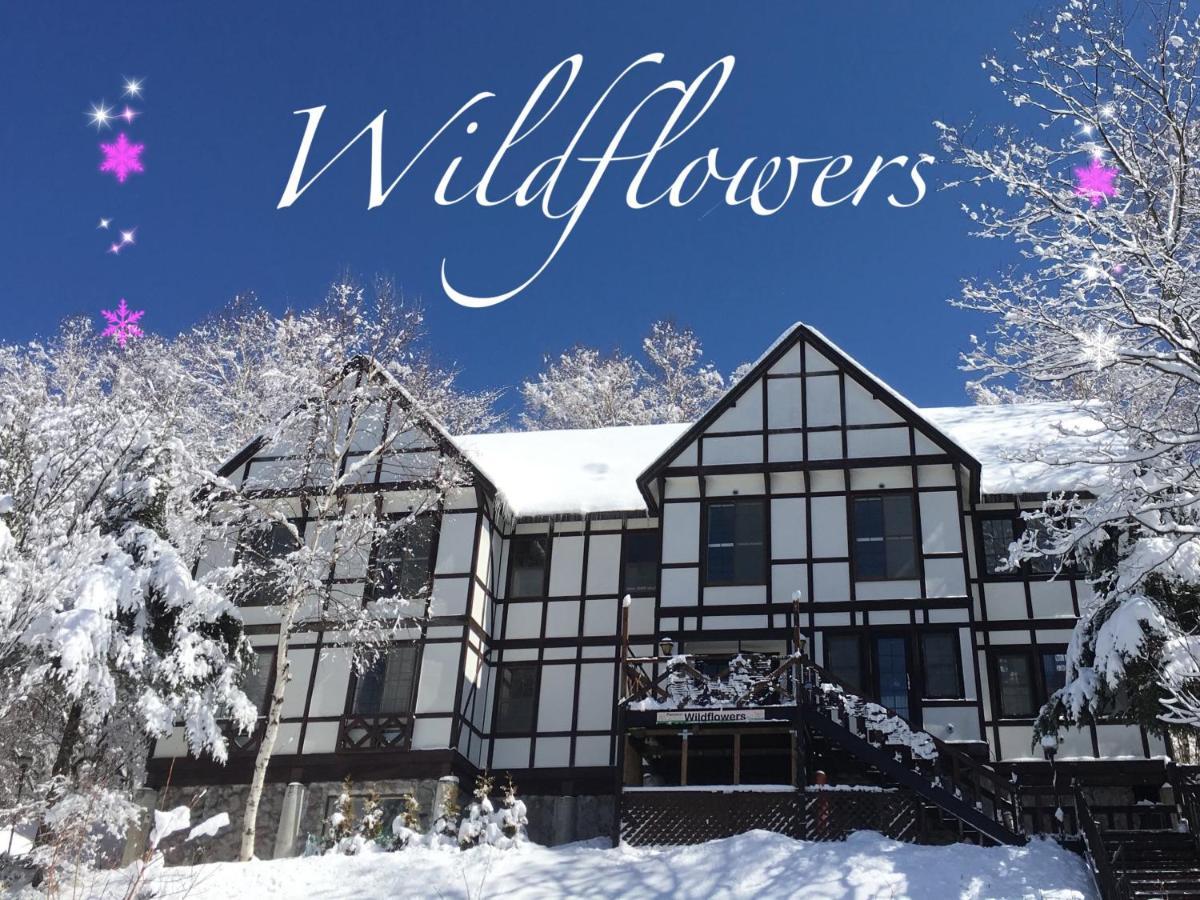 Pension Wildflowers Татесіна Екстер'єр фото